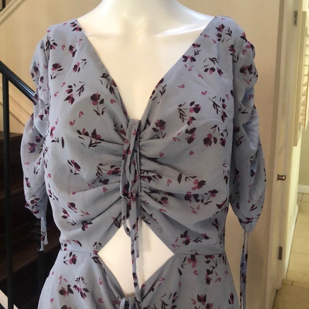 WAYF Larissa Rouched Mini Dress Size Medium - Picture 4 of 8